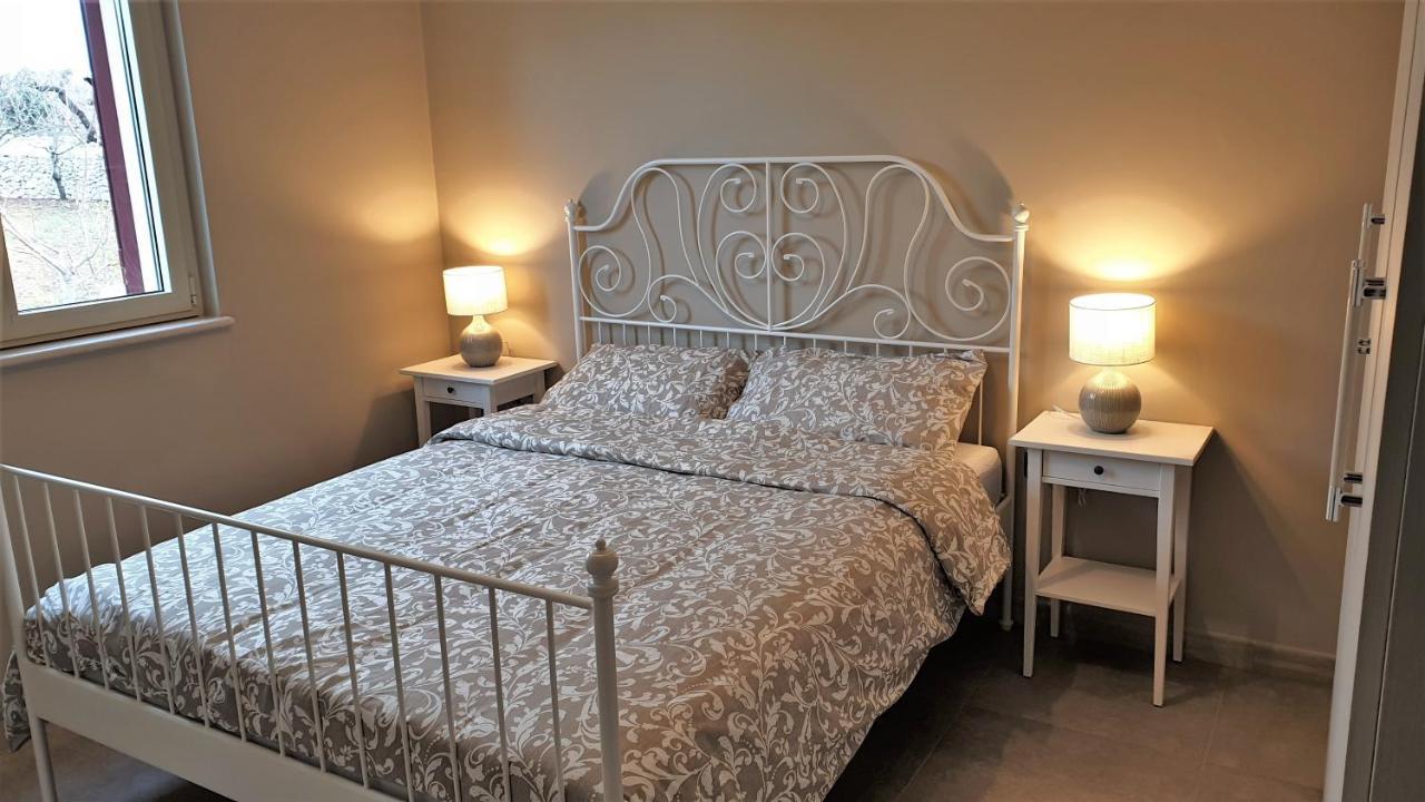 Tra Gli Ulivi Villa Putignano Luaran gambar
