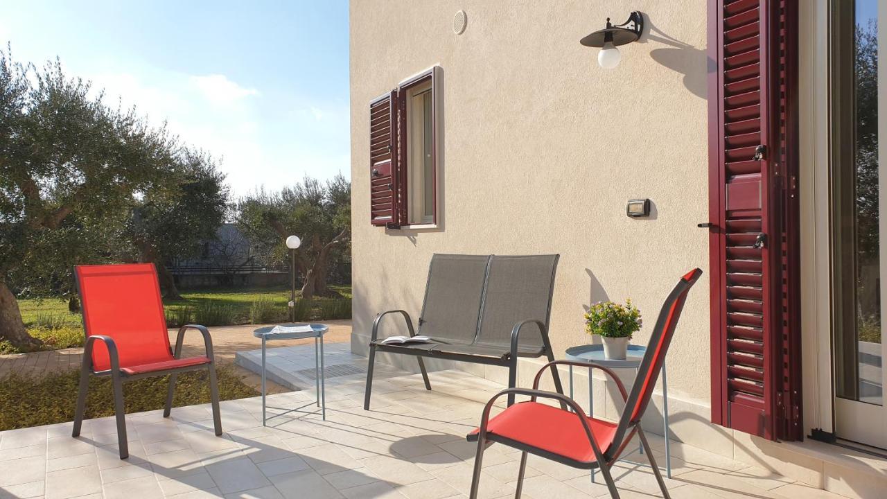 Tra Gli Ulivi Villa Putignano Luaran gambar